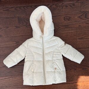 Michael Kors Kids Cream Pearl Puffer Jacket with Fur Lined Hood 18months